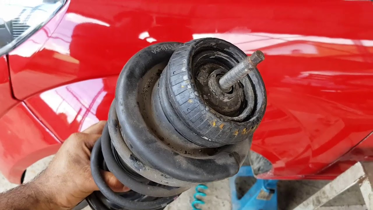 Troca dos amortecedores dianteiros do Ka 1.0 8v 2011