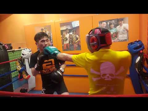 東洋太平洋ランカー入口君VS魚田1Rボクシング2Rキックボクシング　ライトスパーリング　#ボクシング#KICKBOXING #BOXING#大阪#キックボクシング#西成区