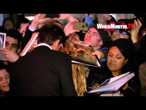 Hugh Jackman and Deborra-Lee Furness arrive at 'Les Miserables' New York Premiere