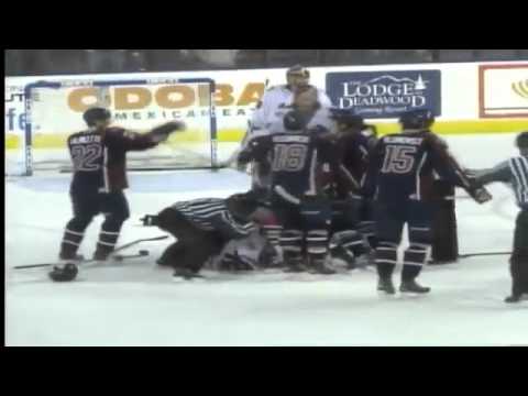 Emerson Clark vs Garrett Clarke