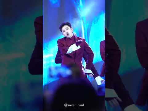 [4k FANCAM] 171024 JBJ Fantasy 노태현 세로캠 JBJ RohTaeHyun Focus Fancam @ BOF Legend stage 판타지 직캠