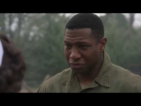 Lovecraft Country / Kiss Scene — Atticus and Ji-Ah (Jonathan Majors and Jamie Chung)