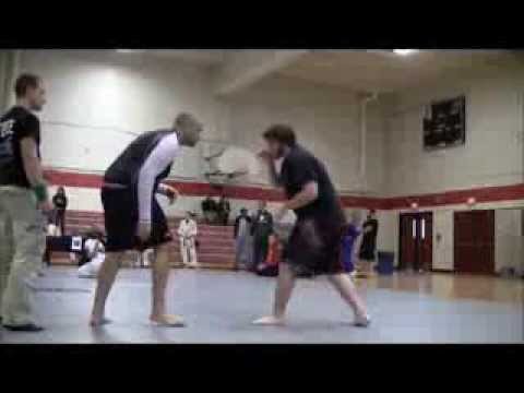 Vince Kornegay - US Grappling Men's No Gi Novice Round 1 December 7, 2013