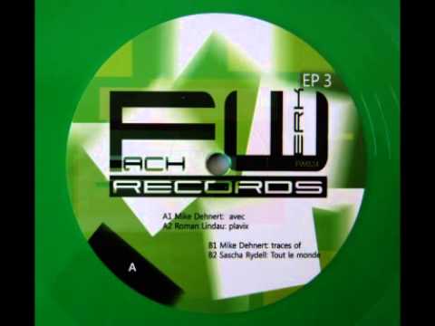 Roman Lindau - "Plavix"