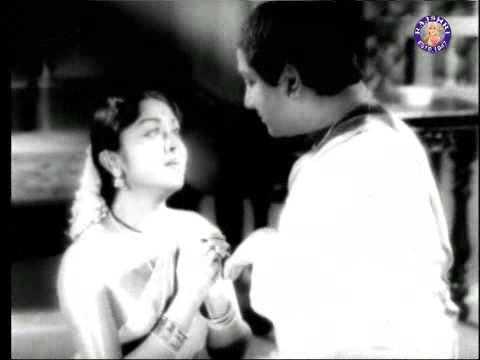 Sivaji Ganesan & Saroja Devi in Tangathilae Oru Korai Irudalum - Bhaga Pirivinai
