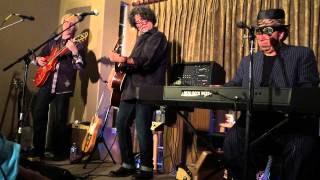 Dan Navarro w/ Phil Parlapiano & Steve Postell - Raining In My Eyes