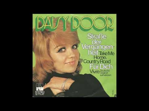 Daisy Door - Straße der Vergangenheit