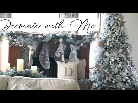 download lagu mp3 mp4 Renaissance 2000 Christmas Ribbon, download lagu Renaissance 2000 Christmas Ribbon gratis, unduh video klip Renaissance 2000 Christmas Ribbon