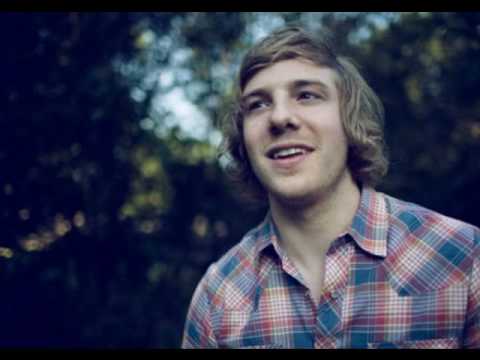 Andrew Belle - All those Pretty Lights lyrics