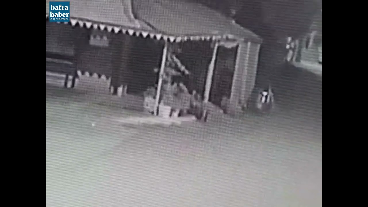 Hırsızlar ampullere de Dadandı