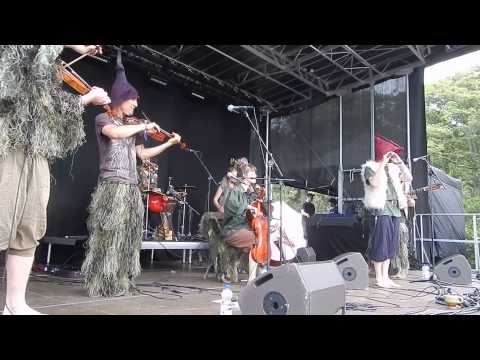 Trolska Polska performing a new and nameless song @ Castlefest 2015