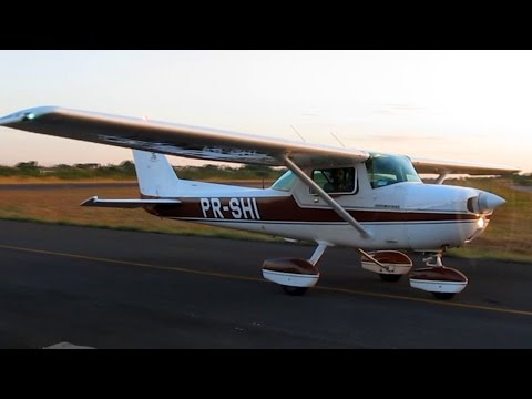 Avião Cessna 150 Takeoff, Touch-and-go Landing |  Decolagem, TGL e Pouso | JK Escola De Aviação