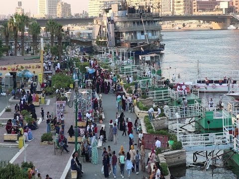 إقبال كبير علي المراكب النيلية في رابع أيام العيد