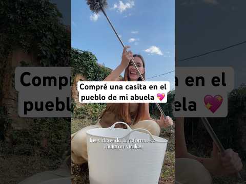 Compré una casita antigua en el pueblo de mi abuela hace casi un año 🥰 🏡 #reforma #limpiar