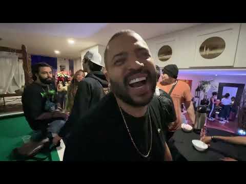 A CASA CHEIA DE ARTISTAS FAZENDO MÚSICA!!!! VLOGZADA #1