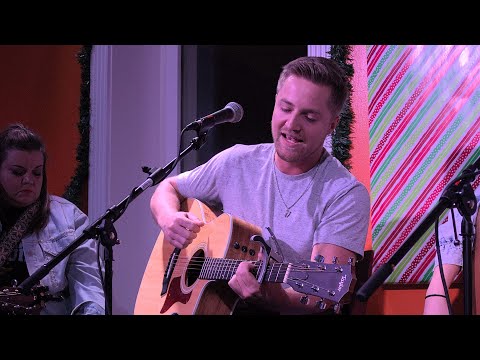 Jake Dow- Half My Playlist (Acoustic Setting)