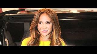 Jennifer Lopez&#39;s flashy neon dress