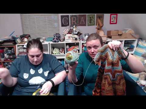 TheKnitGirllls Ep382 - Sleazy Knitting