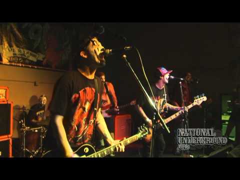 Dear Landlord - I Live in Hell (Live at The Fest 9)