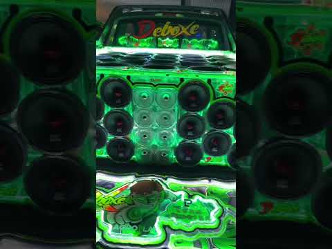 DEBOXE ELETRO FUNK NOVINHA MACONHEIRA DJ HENRIQUE RV