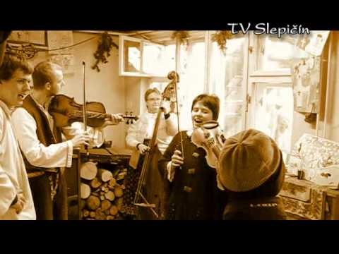 Husličky v podání cimbálové muziky Haladryja - Valašský mikulášský jarmek