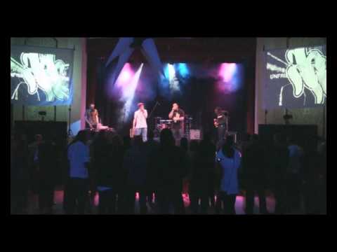 Unfriendly Neighbours - Grown Ups & Skank Out Feat Reggiimental - Live at Jumble Jam