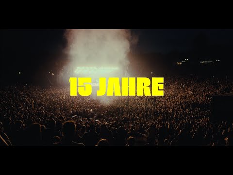 Feine Sahne Fischfilet - 15 Jahre (Official Video)