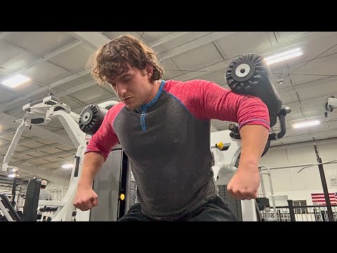 Winter Bulk Day 39 - SHOULDERS