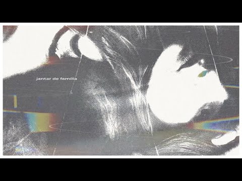 GIULIA BE - jantar de família FEAT. CLARISSA [lyric video]