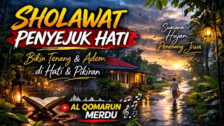 Download lagu SHOLAWAT AL QOMARUN MERDU 🌧️ Penyejuk Hati Saat Hujan | Bikin Tenang & Adem mp3