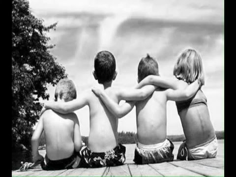 Amigos De Escola - Mc Leandrinho