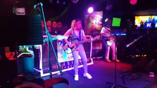 Aia De Leon - Tao Lang