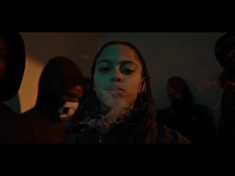 Cintia - Smoke [Official Music Video]-Prod. Charlie Beats