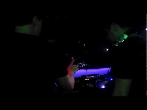 Markus Schulz - Los Angeles 12 - p25 vs. Mr. Pit