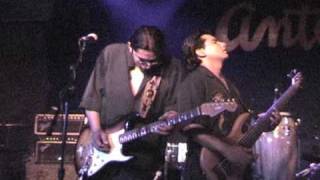 Los Lonely Boys: &#39;Onda&#39; Live at Antone&#39;s on June 26, 2003 in Austin, Texas
