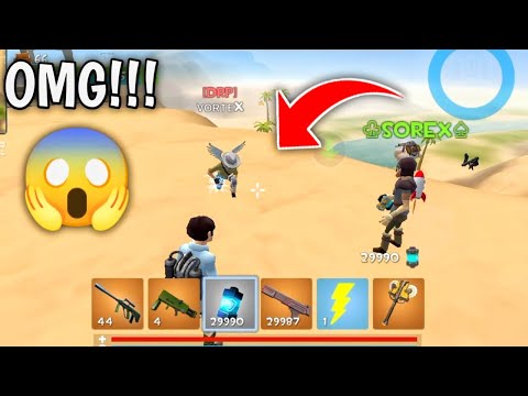 Rocket Royale Gameplay with Hacker