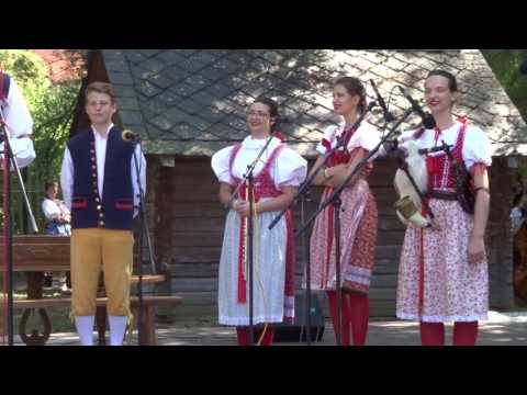 Dětský pořad MUZIČKY č.2  - LM Osminka - Praha 8 / Strážnice 2017