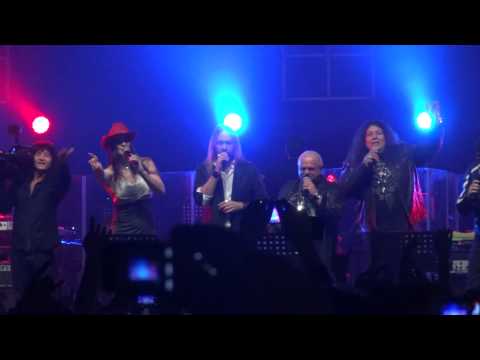 Kiske/Jansen/Cans/Dirkschneider/Billy - Silent Night ...Christmas Metal Symphony 2013