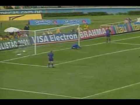Marcos batendo Penalti - Camp. Paulista 2001