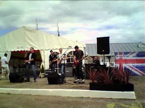 Losing Sight - My Endeavour - Live @ Navy Days