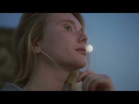 Moxura - In The Air Tonight