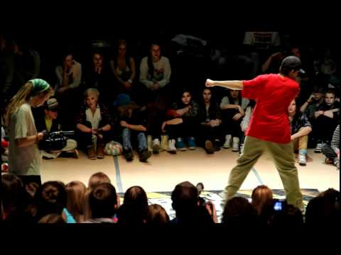 12 2011 ud 2vs2 popping semifinals