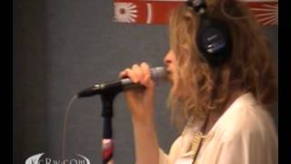 Goldfrapp - Road To Somewhere (Live In Session April 2008).