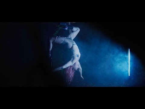 Baby Rose xo - Honey Honey (OFFICIAL MUSIC VIDEO) a 𝔇𝔧 𝔴𝔯𝔪𝔟𝔢𝔞𝔱.