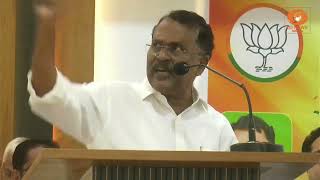 പ്രധാനമന്ത്രിക്കും മന്ത്രിസഭാംഗങ്ങൾക്കുമെതിരെ 14 വ