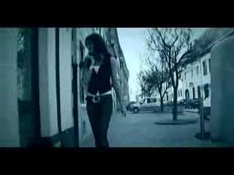 Rebeka Dremelj - Brez sramu (OFFICIAL VIDEO)