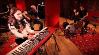 Lauren Pritchard - Waterfalls (live cover)