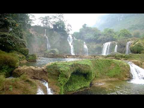 Vietnam - Ban Gioc Waterfall
