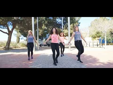 Baile fittnes.Love is not hard to find.