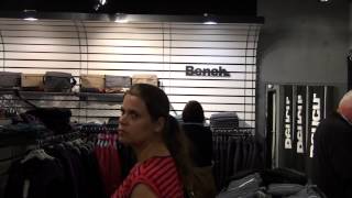 preview picture of video 'Bench im Designer Outlet Soltau HD'